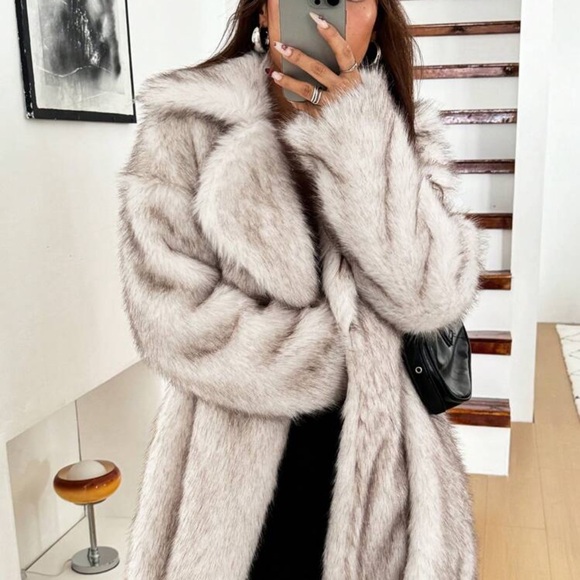 Women's Winter Stand Collar Long Sleeve With Pockets Long Elegant Fluffy Coat